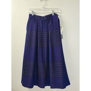 Jack Winter Navy Plaid Pleated 100%   Wool Skirt, Size 8  VTG